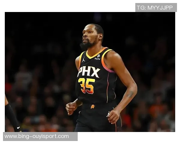 乌度卡坚定信任杜兰特任何时候都能应对一对一防守挑战